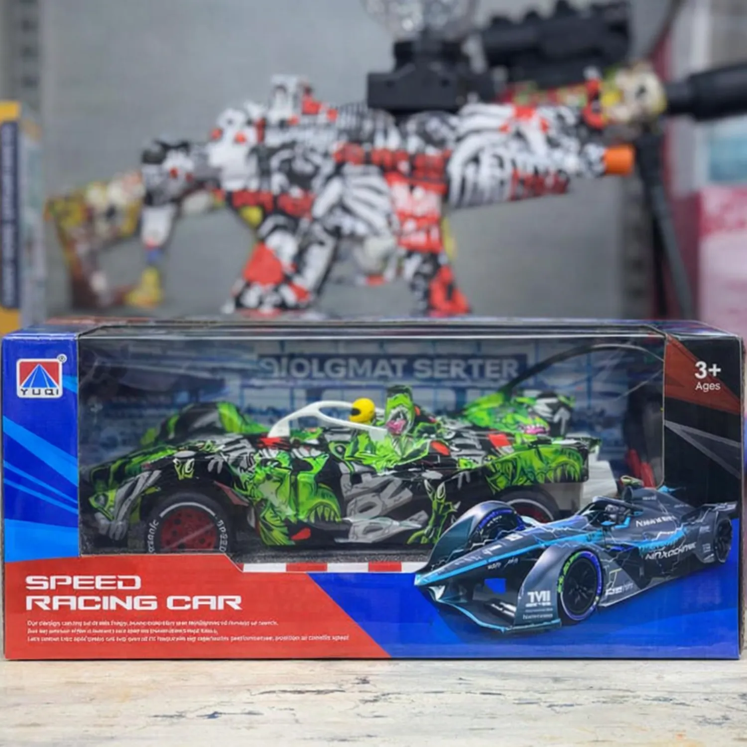 سيارة Speed Racing Car بجرافيتي عصري