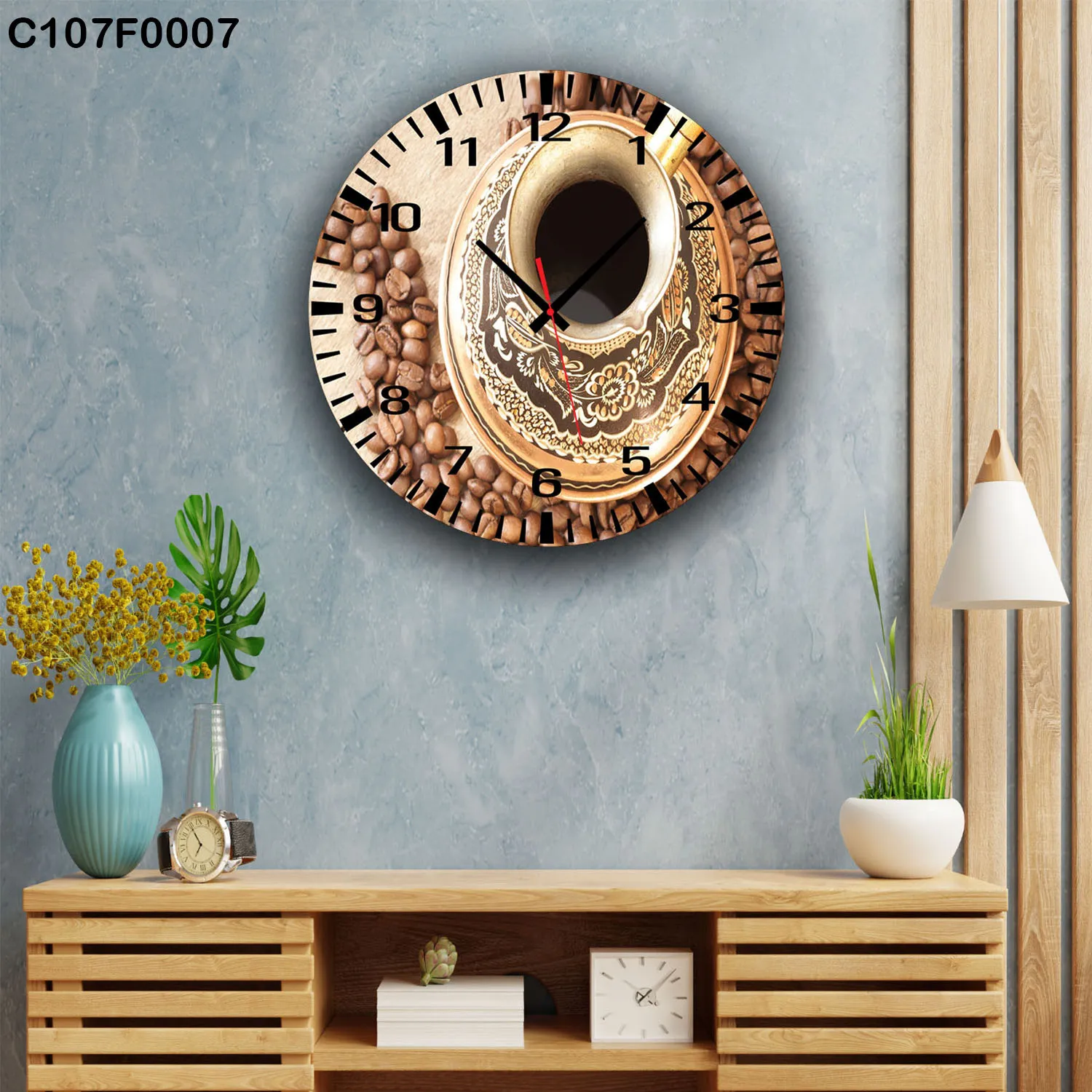 ساعة دائرية فنجان قهوة وحبوب بن